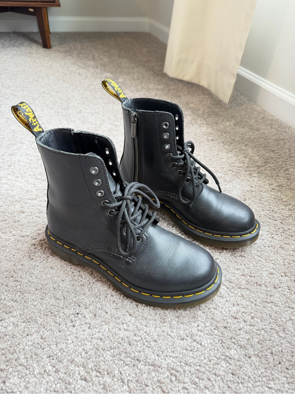 Dr. Martens Black Leather Lace-Up Boots with zipper Like New